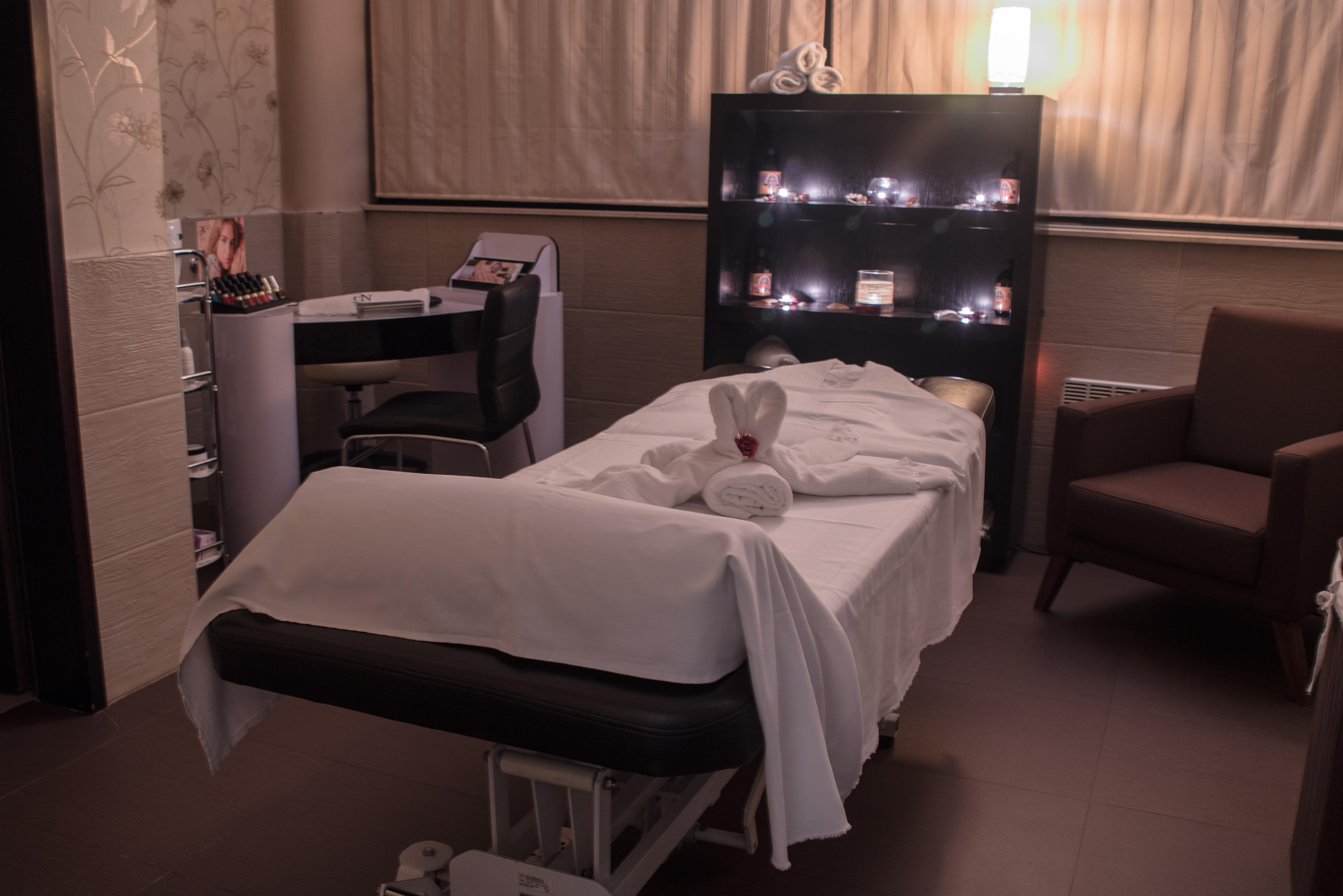 Hotel Radon Plaza SJJ Exterior foto A massage bed